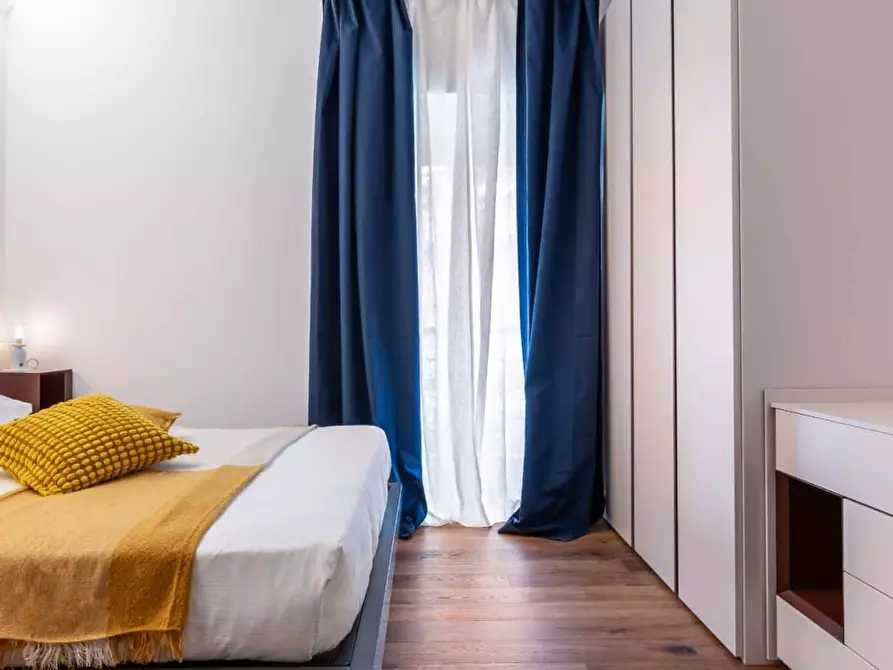 Immagine 10 di Appartamento in affitto  in Via Cavour238 a Roma