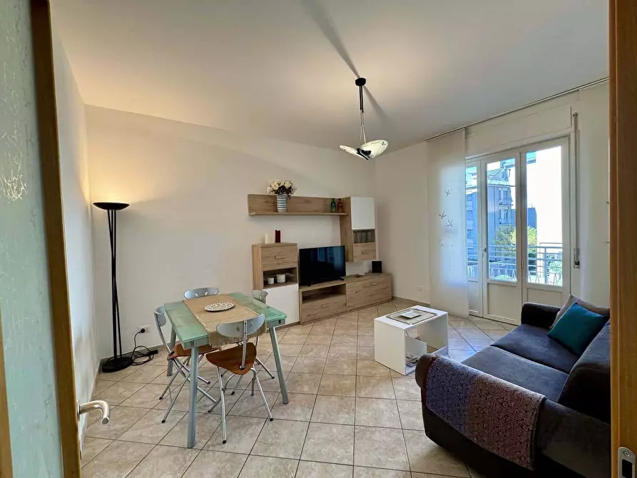 Immagine 14 di Appartamento in affitto  in Via Magenta6 a Como