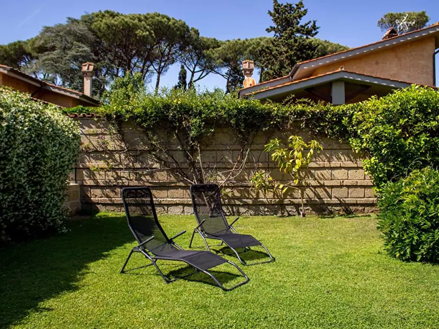 Immagine 35 di Appartamento in affitto  in Via Jacopo Melani7 a Roma