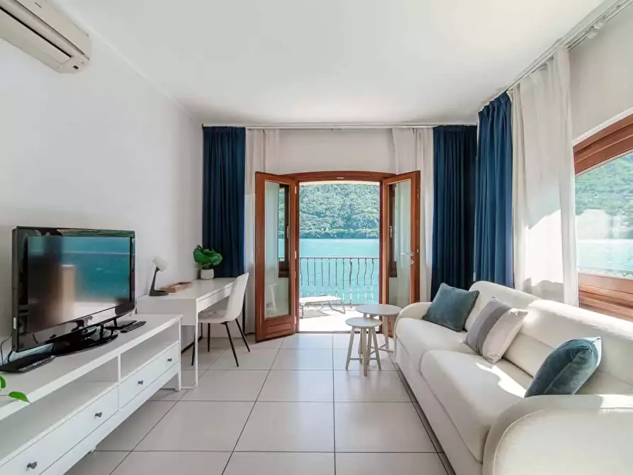 Immagine 10 di Appartamento in affitto  in Via Regina134 a Argegno