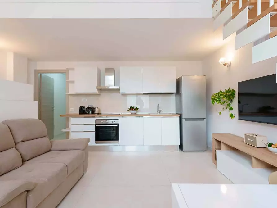 Immagine 2 di Appartamento in affitto  in Via Porrettana117 a Bologna