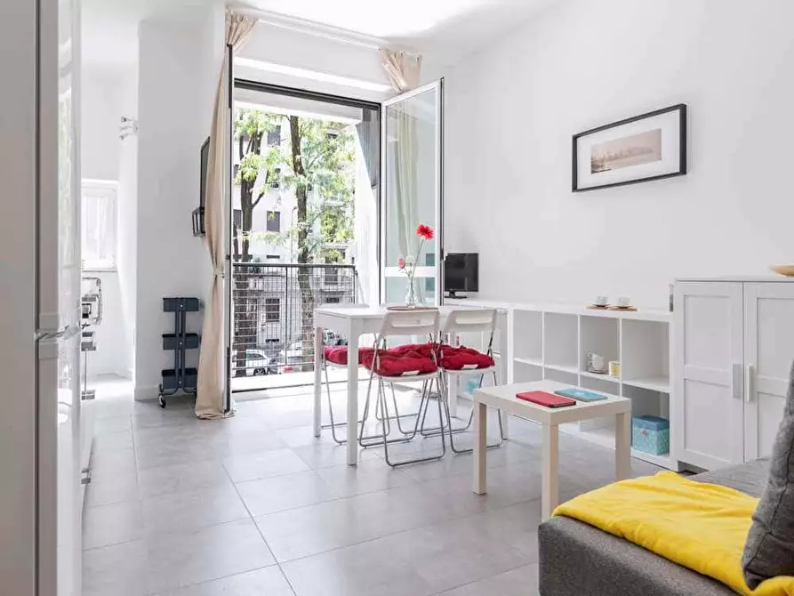 Immagine 14 di Camera in affitto  in Via Pisanello8 a Milano