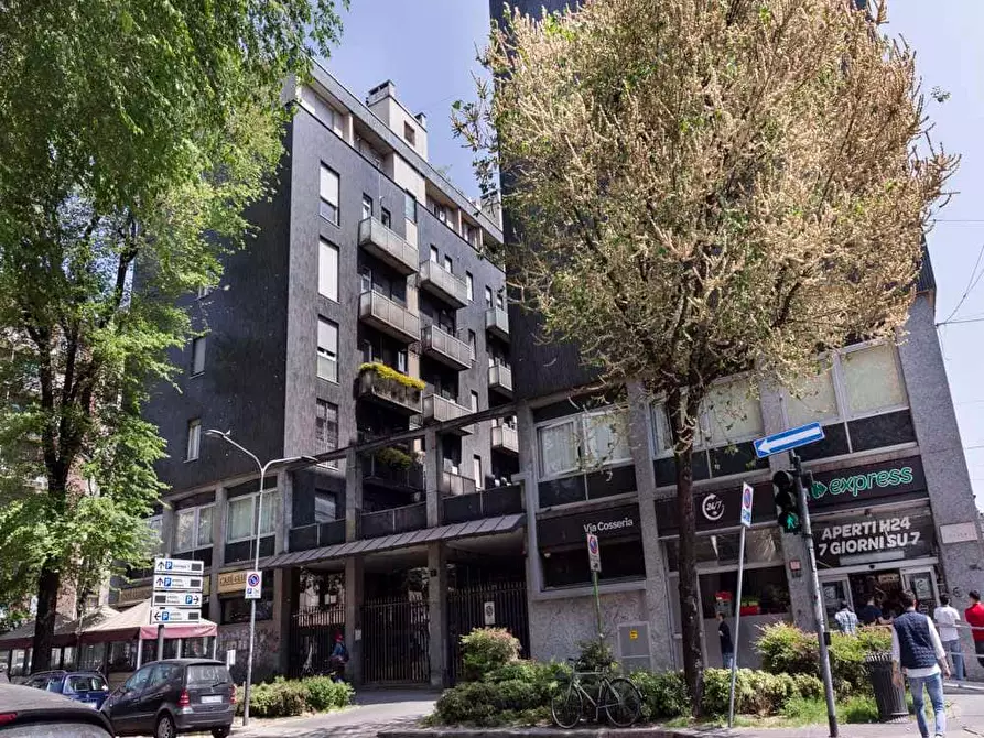 Immagine 21 di Camera in affitto  in Via Cosseria1 a Milano