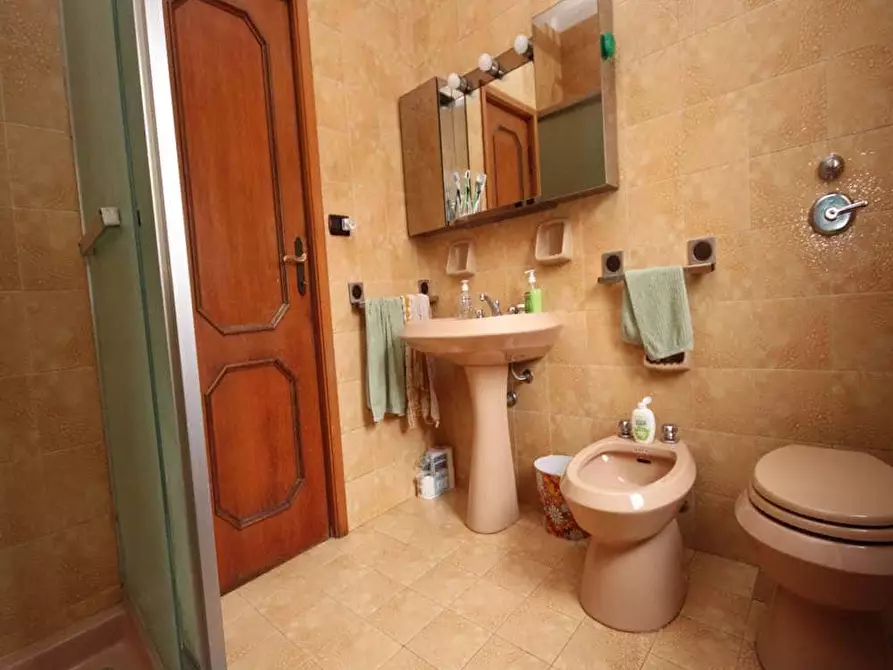 Immagine 58 di Camera in affitto  in Via Sebastiano Veniero38 a Milano