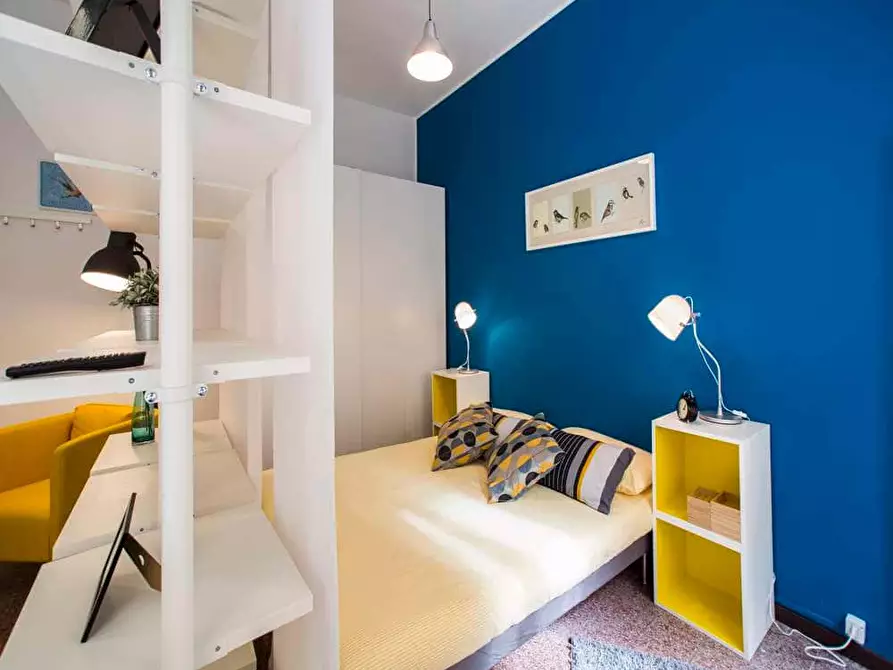 Immagine 2 di Camera in affitto  in Via San Calocero25 a Milano