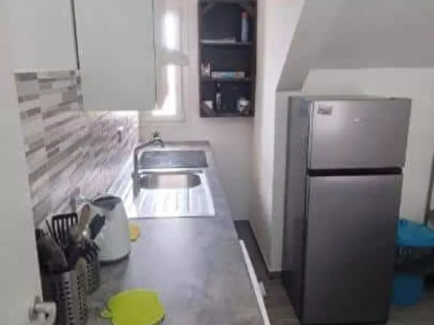 Immagine 4 di Appartamento in affitto  in Lungomare Duca degli Abruzzi28 a Roma