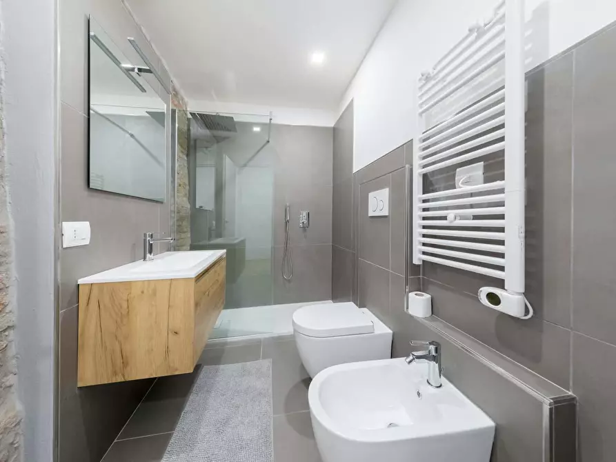 Immagine 11 di Camera in affitto  in Via Armari11 a Ferrara