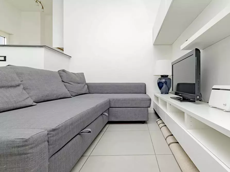 Immagine 9 di Appartamento in affitto  in Via Fezzan9 a Milano