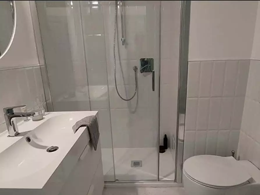Immagine 5 di Appartamento in affitto  in Via Matteo Bandello14 a Milano