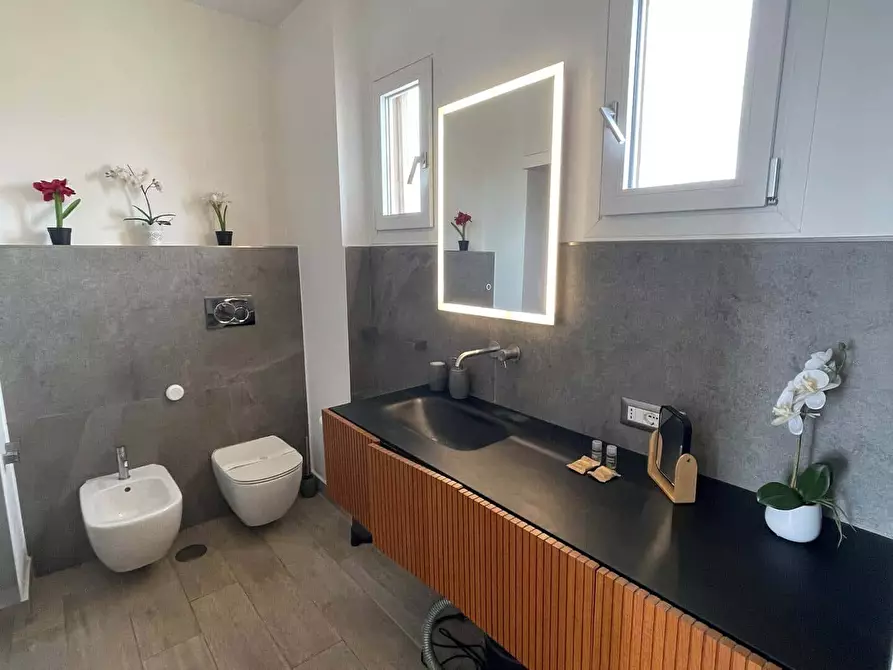 Immagine 38 di Appartamento in affitto  in Via Torri in Sabina14 a Roma