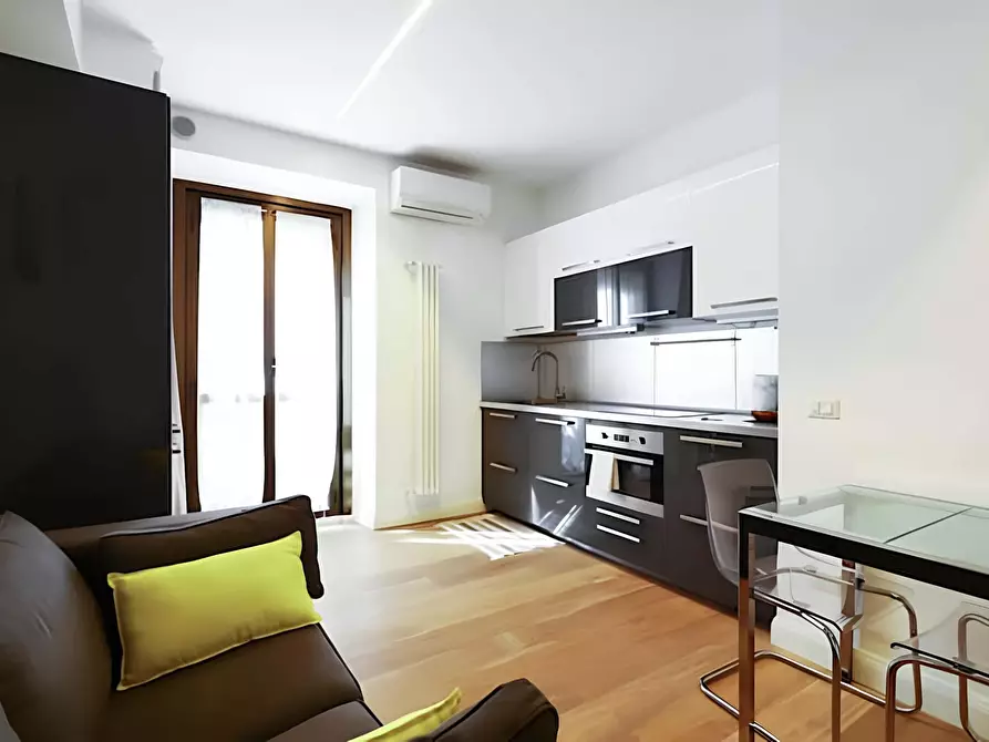 Immagine 2 di Appartamento in affitto  in Via Felice Casati22 a Milano