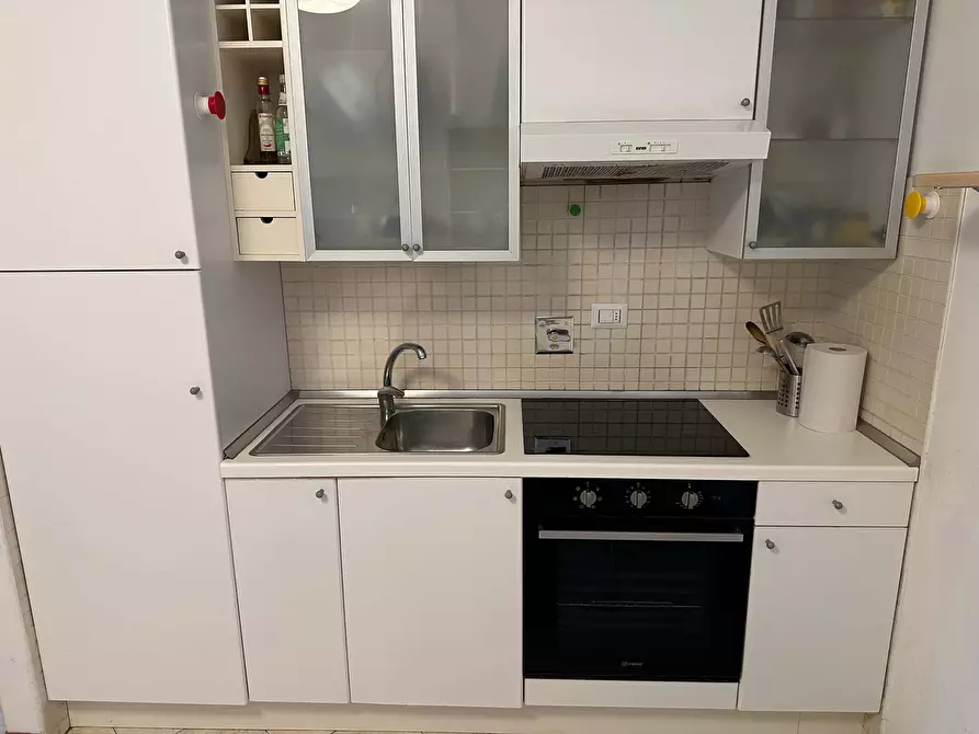 Immagine 8 di Appartamento in affitto  in Viale Corsica75 a Firenze