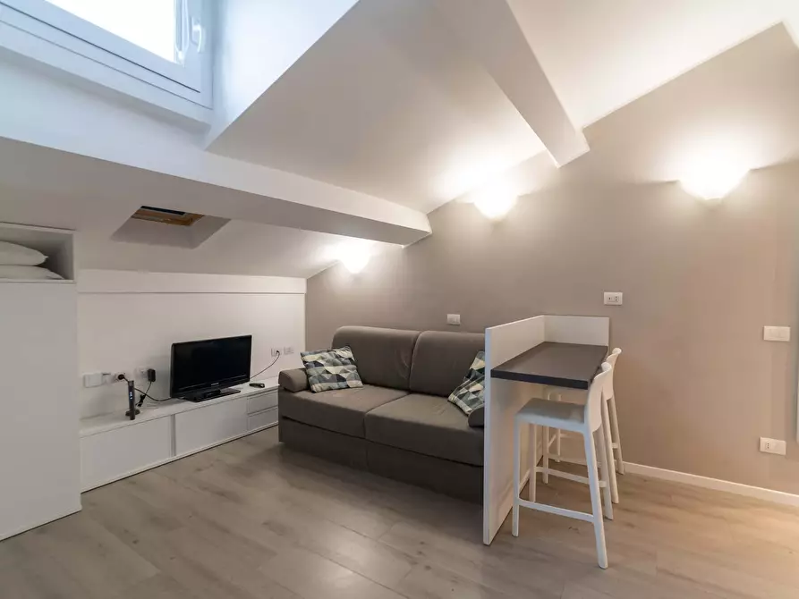 Immagine 3 di Appartamento in affitto  in Via Adige17 a Milano