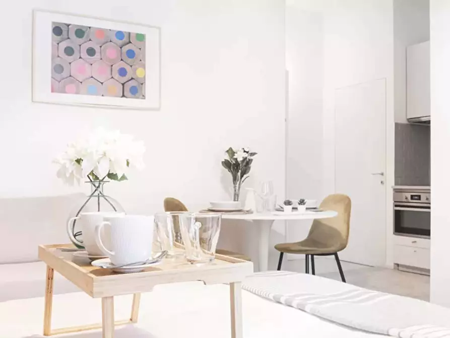 Immagine 16 di Appartamento in affitto  in Via Pompeo Litta7 a Milano