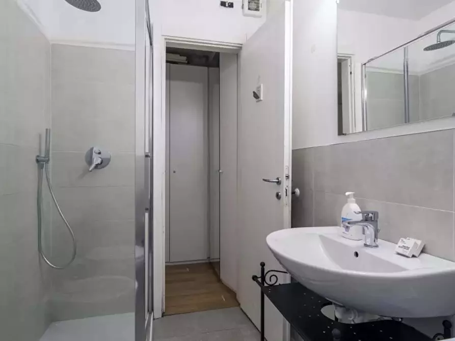 Immagine 21 di Appartamento in affitto  in Via Vigevano13 a Milano