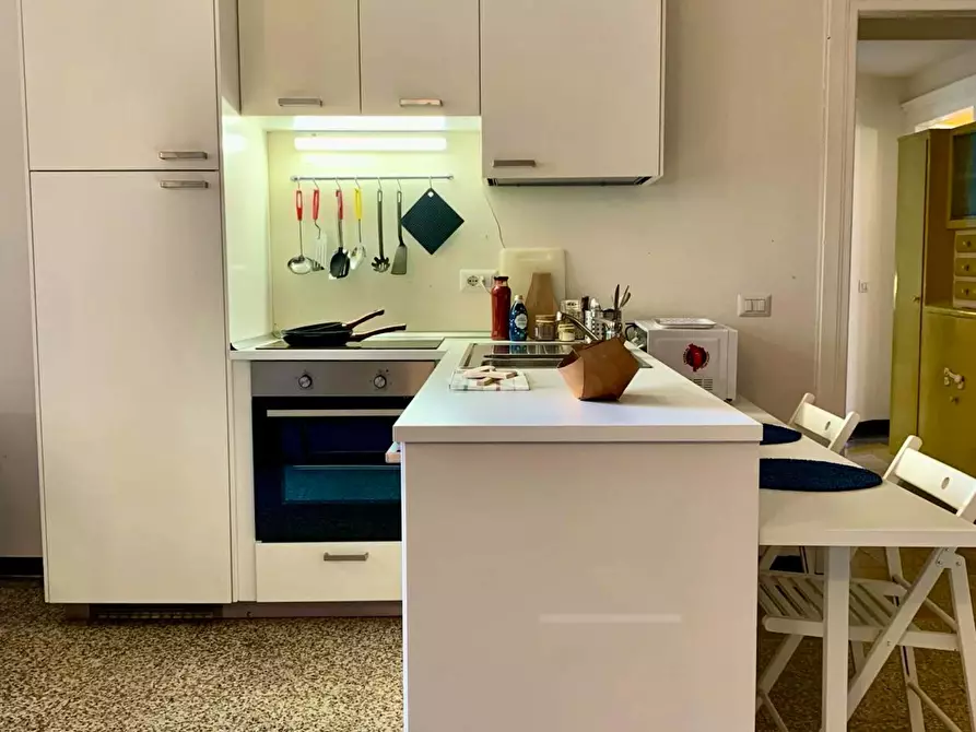 Immagine 49 di Appartamento in affitto  in Via Cervignano a Milano