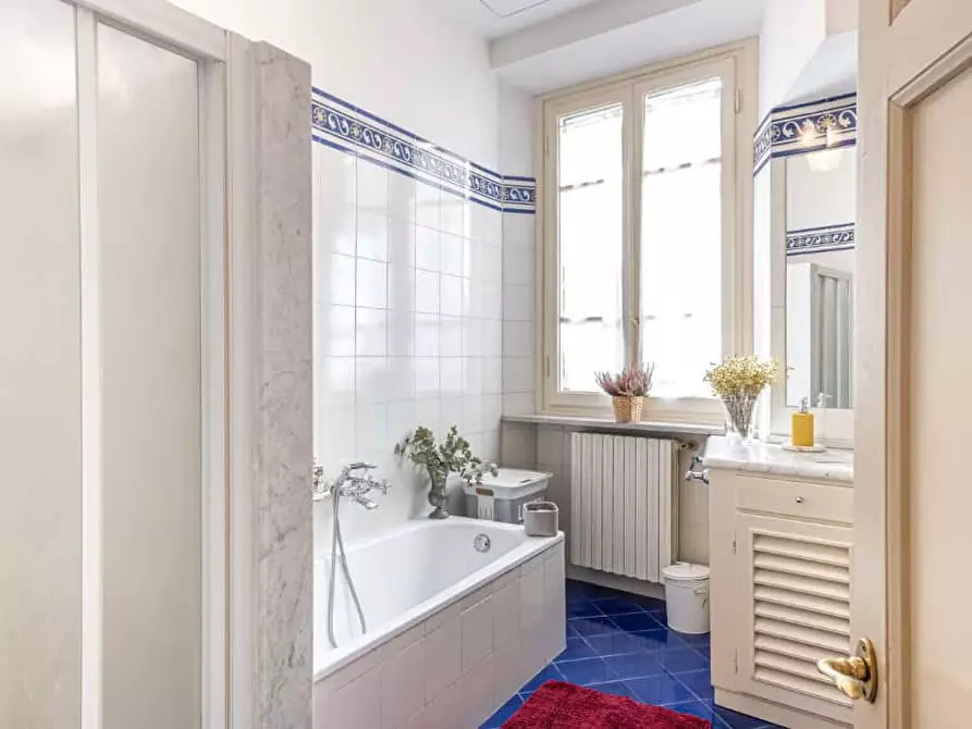 Immagine 29 di Appartamento in affitto  in Via Guinigi37 a Lucca