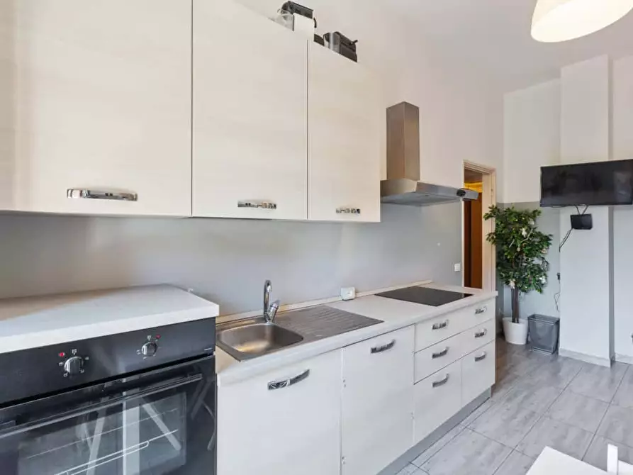 Immagine 10 di Camera in affitto  in Via Orti29 a Milano