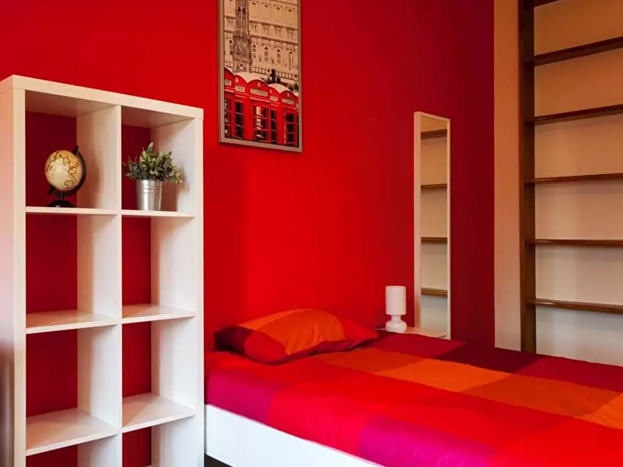 Immagine 2 di Camera in affitto  in Via Belmeloro3 a Bologna