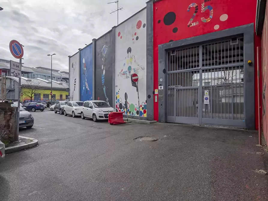 Immagine 17 di Appartamento in affitto  in Via Enrico Cosenz13 a Milano