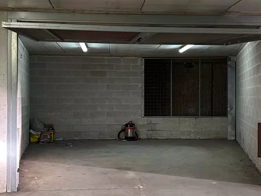 Immagine 34 di Appartamento in affitto  in Via Patroclo15 a Milano