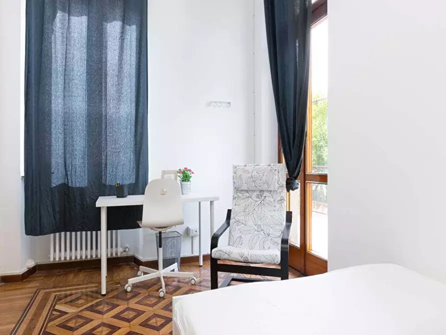 Immagine 2 di Camera in affitto  in Via Carlo Bertolazzi8 a Milano