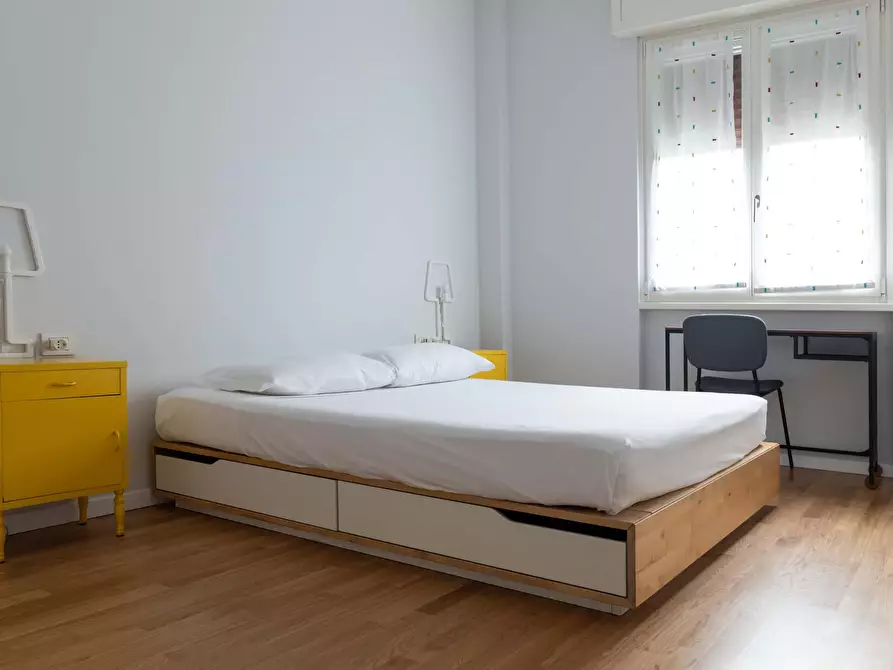 Immagine 36 di Appartamento in affitto  in Via Domodossola21 a Milano