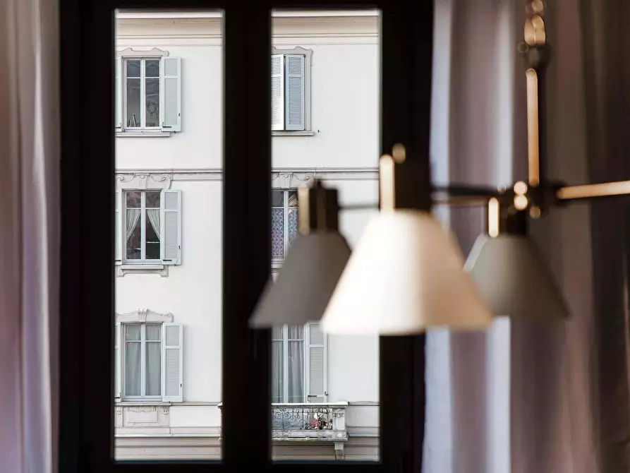 Immagine 14 di Appartamento in affitto  in Via Luigi Dottesio1 a Como