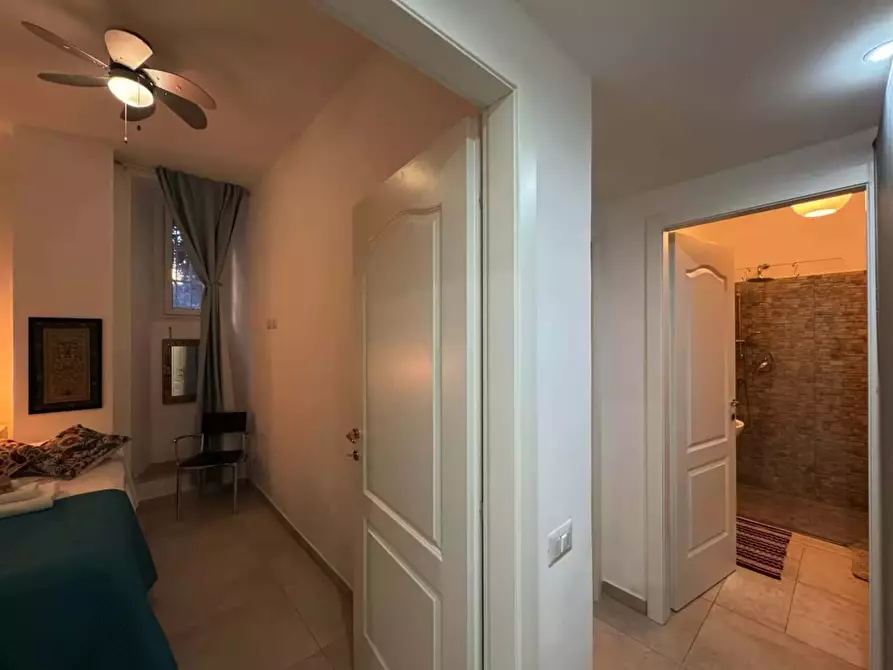 Immagine 5 di Appartamento in affitto  in Via Montepulciano8 a Roma