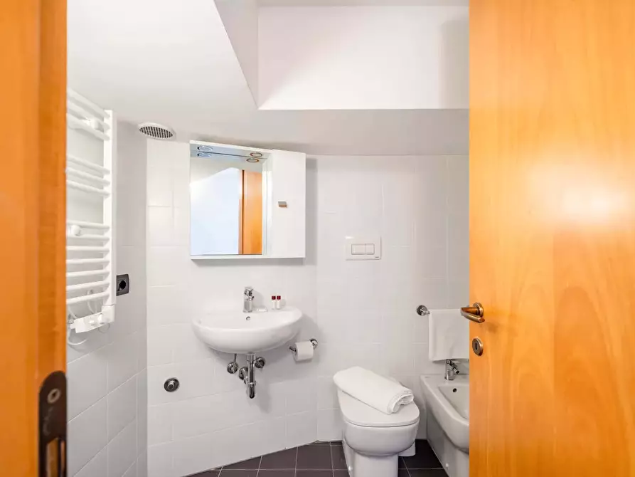 Immagine 9 di Appartamento in affitto  in Corso Magenta25 a Milano