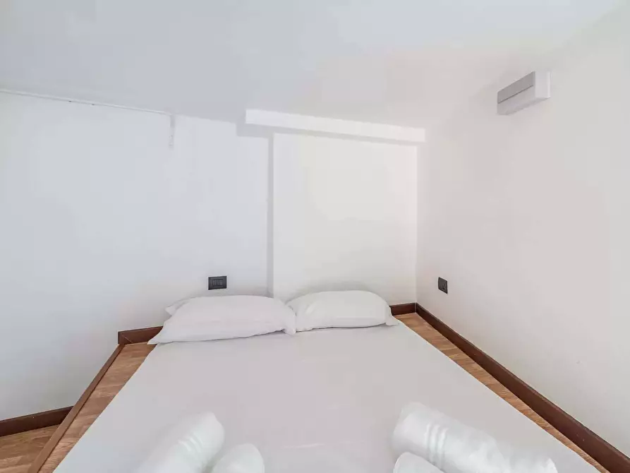 Immagine 12 di Appartamento in affitto  in Corso Magenta25 a Milano