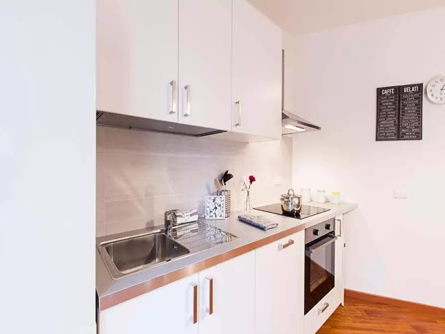 Immagine 28 di Camera in affitto  in Via Privata S. Martiniano1 a Milano