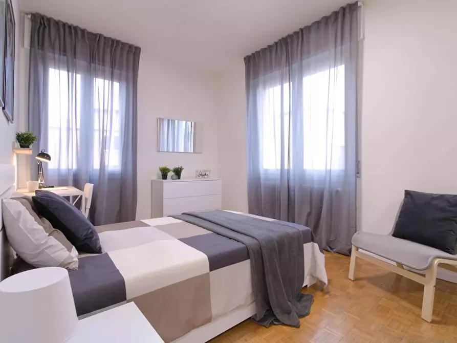 Immagine 4 di Camera in affitto  in Piazzale Guglielmo Corvi12 a Brescia