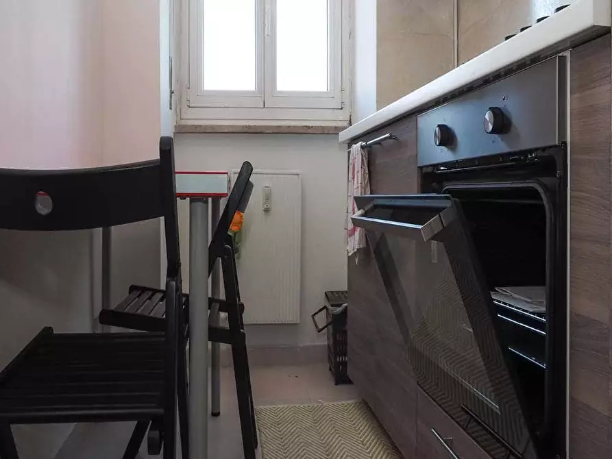 Immagine 8 di Camera in affitto  in Via Vincenzo Giordano Orsini18 a Milano