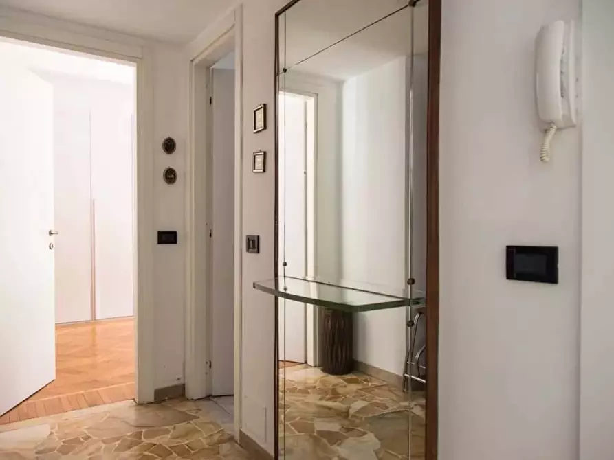 Immagine 2 di Appartamento in affitto  in Via Giovanni Pezzotti18 a Milano