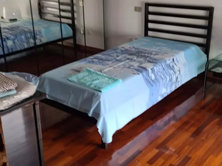 Immagine 2 di Camera in affitto  in Via Francesco Gonin69 a Milano