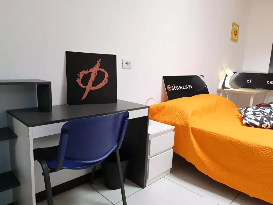 Immagine 5 di Camera in affitto  in Via Michele Coppinosnc a Sassari