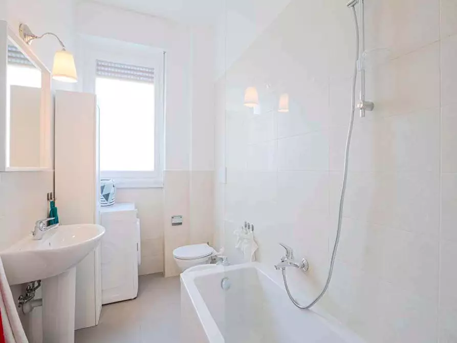 Immagine 13 di Camera in affitto  in Viale Tibaldi2 a Milano