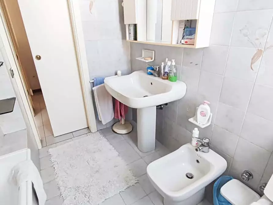 Immagine 16 di Camera in affitto  in Via Gio Batta Domaschi11 a Verona