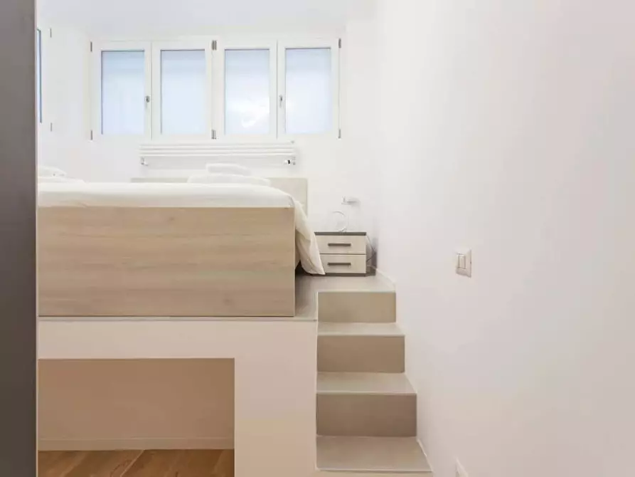 Immagine 11 di Appartamento in affitto  in Via Val Strona6 a Milano