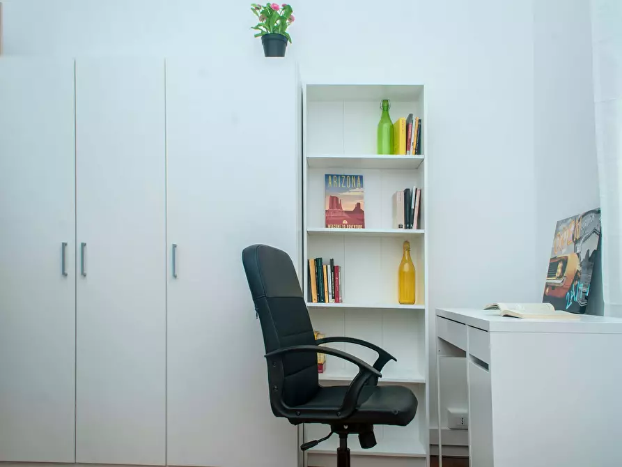 Immagine 2 di Camera in affitto  in Via Aldo Barbaro15 a Torino