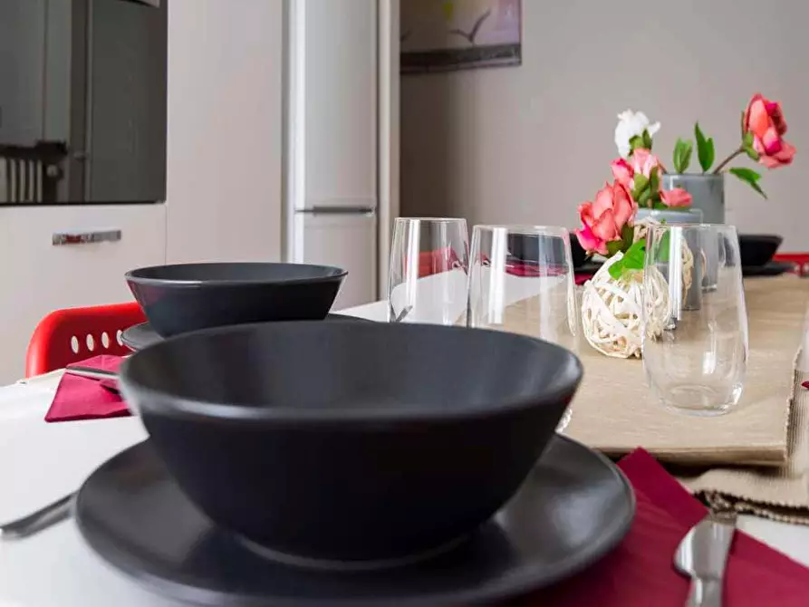 Immagine 24 di Camera in affitto  in Via Spalato2 a Milano