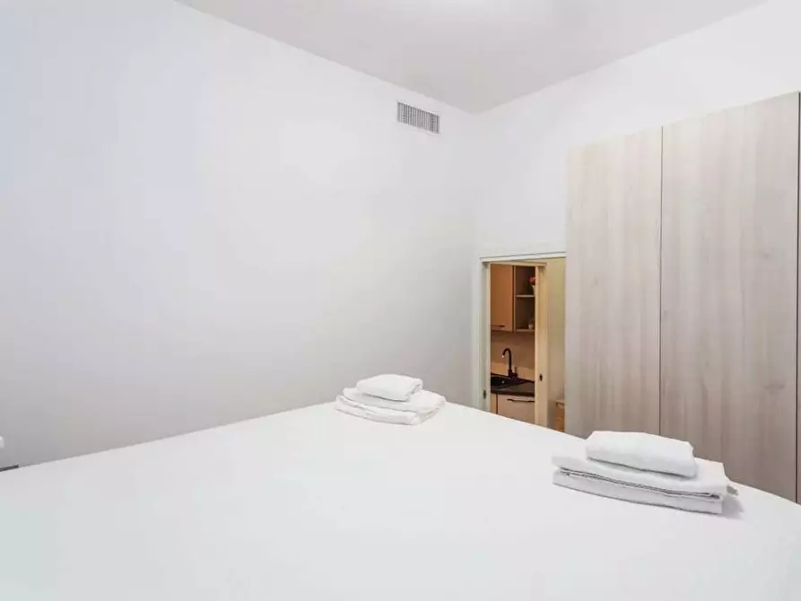 Immagine 18 di Appartamento in affitto  in Via Val Strona6 a Milano