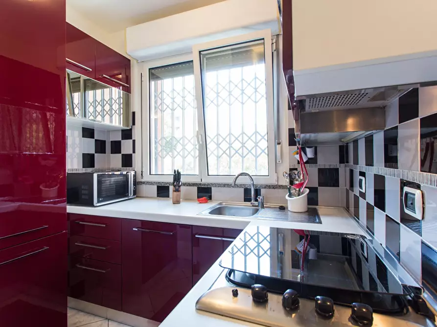 Immagine 10 di Appartamento in affitto  in Via Donna Prassede7 a Milano