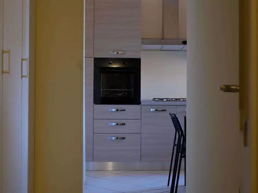 Immagine 11 di Camera in affitto  in Via Pola5 a Cagliari