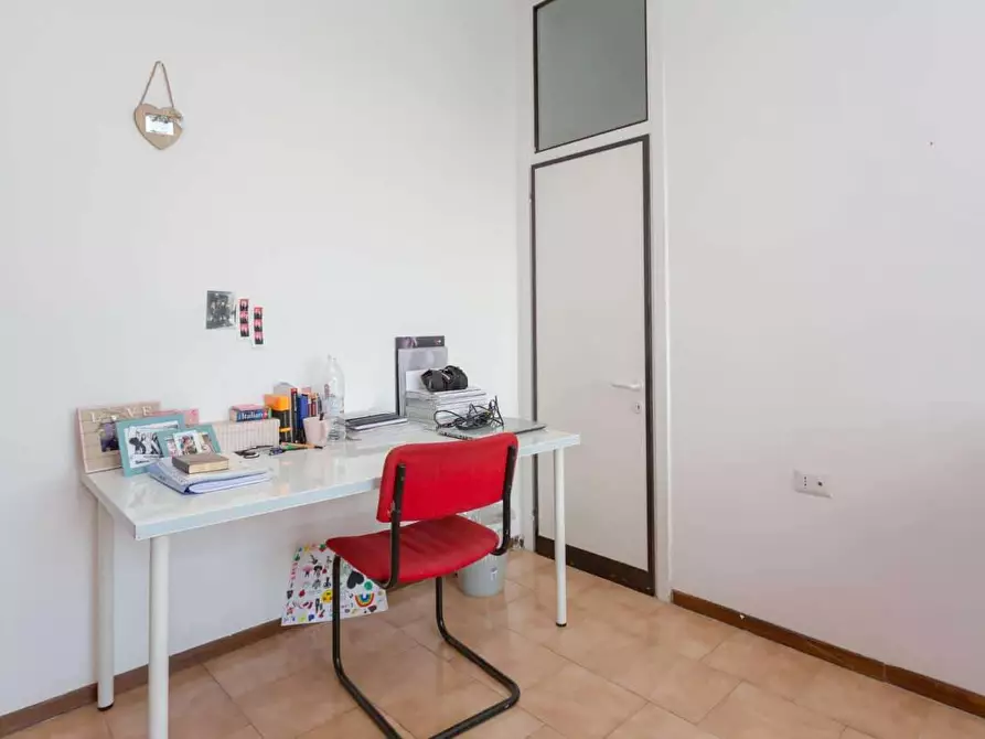 Immagine 38 di Camera in affitto  in Via Michele Saponaro a Milano