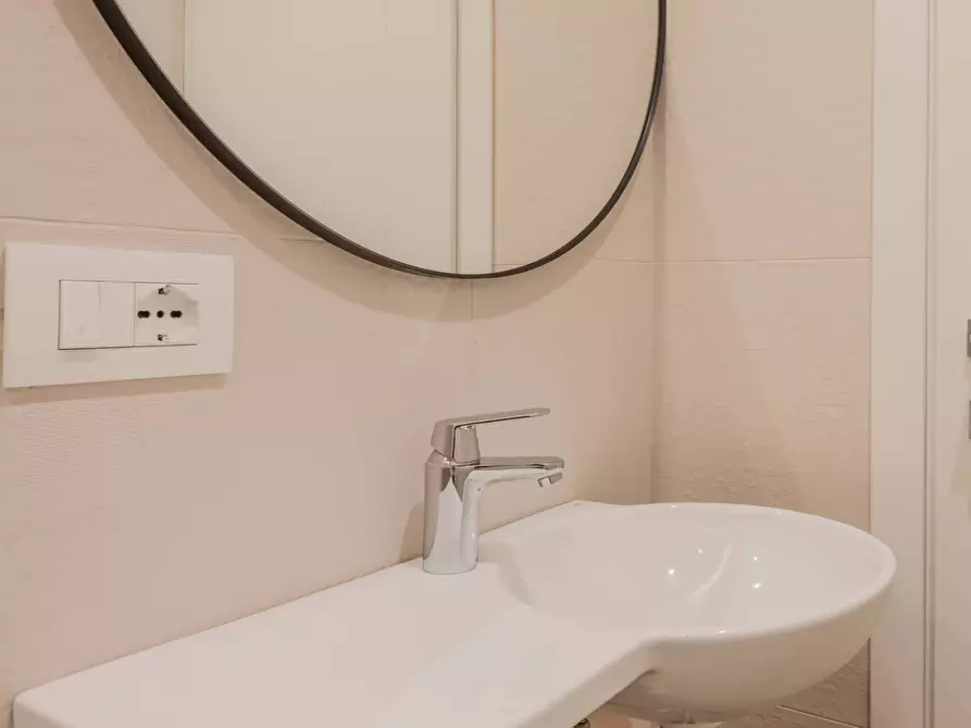 Immagine 19 di Appartamento in affitto  in Viale Evaristo Stefini3 a Milano