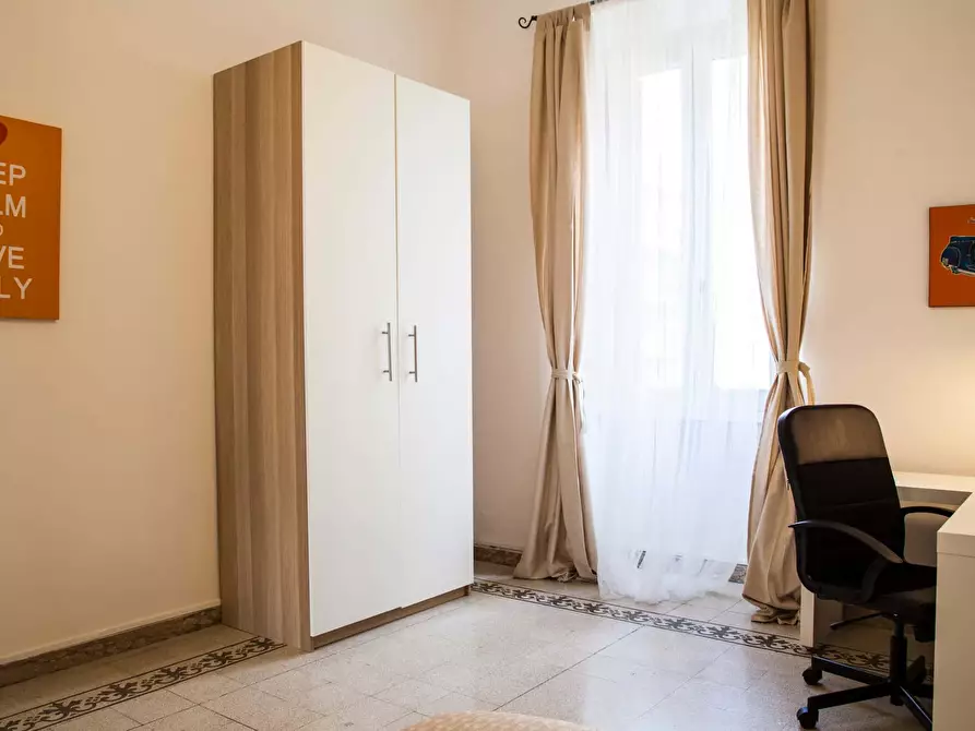 Immagine 3 di Camera in affitto  in Via Treviso43 a Roma