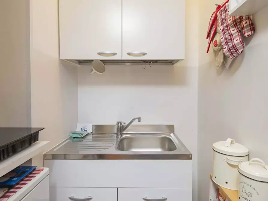 Immagine 14 di Appartamento in affitto  in Via Melzo13 a Milano