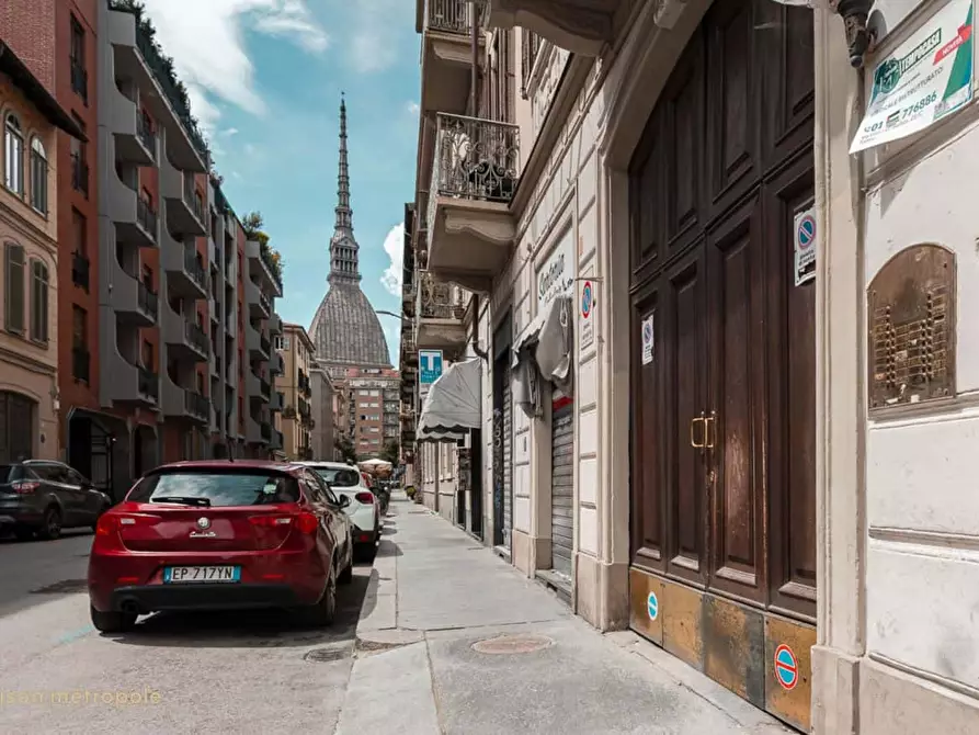 Immagine 13 di Appartamento in affitto  in Via Luigi Tarino11 a Torino